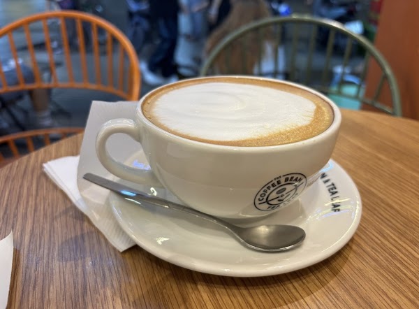 The Coffee Bean & Tea Leaf 3