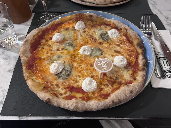 GiGi Tavola 3