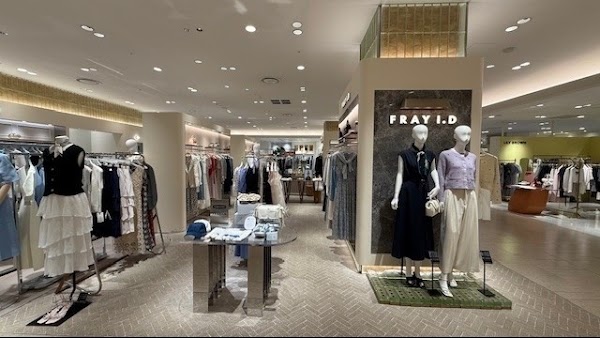 FRAY I.D阪急うめだ本店