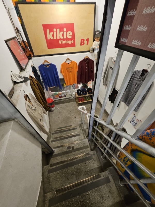 kikie Vintage 3