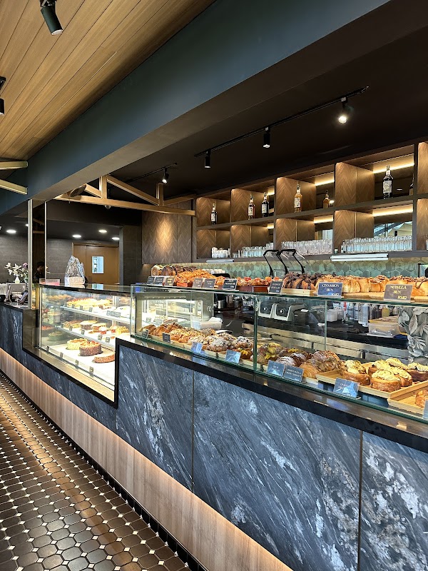 Locarasa Restaurant & Patisserie