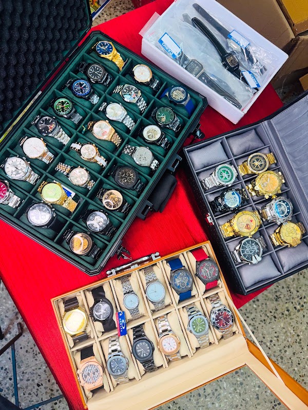 Nanfang Clock & Watch City 4