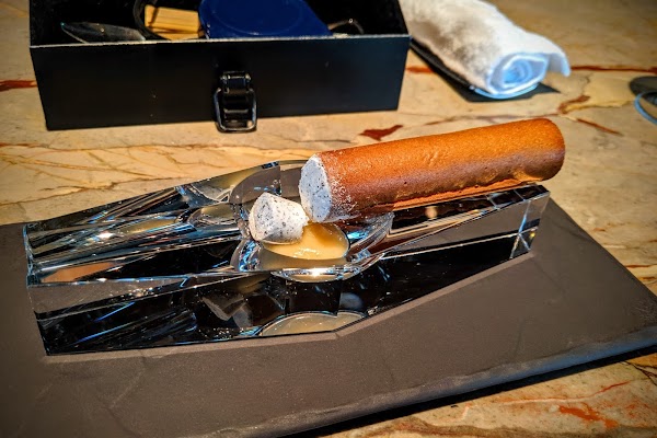 Tapas Molecular Bar 2