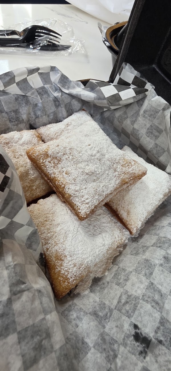 Cafe New Orleans 2