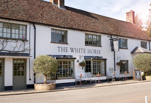 The White Horse 3