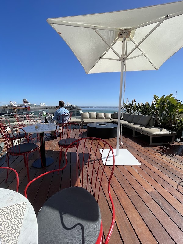 Wine Bar & Terrace - Memmo Alfama