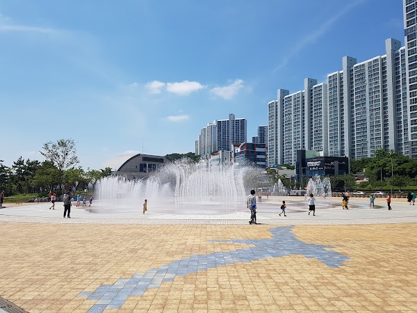 Dadaepo Sunset Fountain of Dream 3