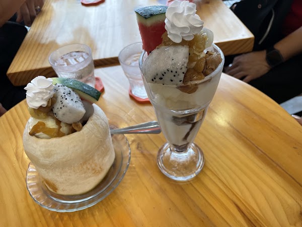 Bach Dang Ice Cream 3