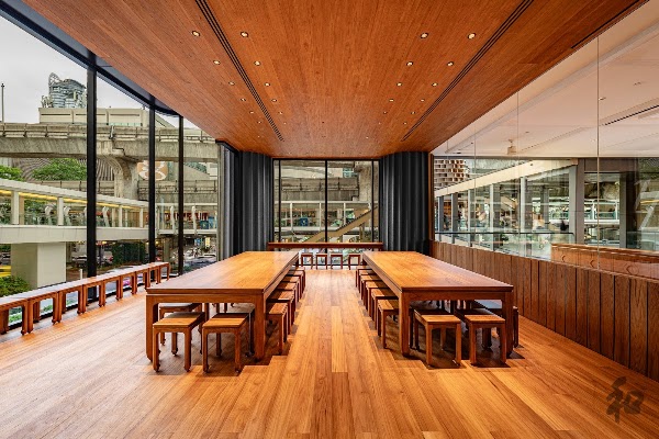 Peace 和 Oriental Teahouse (Gaysorn Amarin)