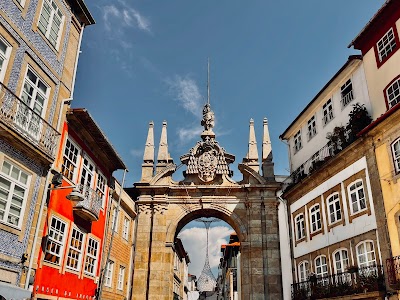 Arco da Porta Nova