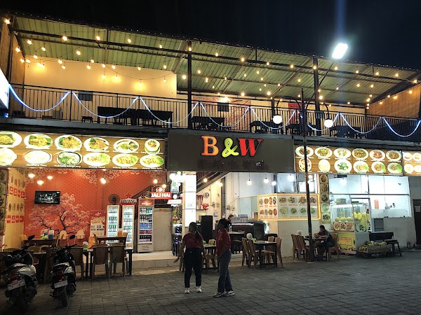 Dewi Sri Food Center 2