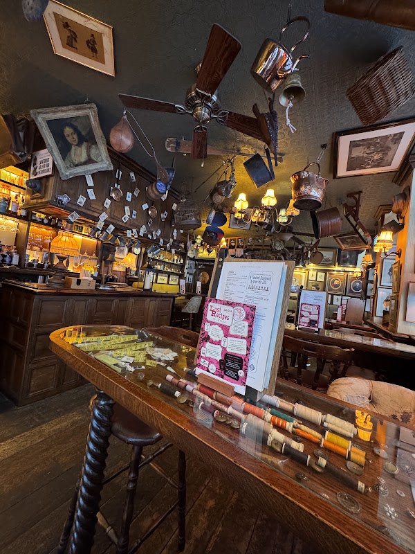 Mr Fogg's Hat Tavern 4