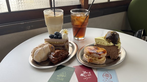 coucou amande | dacquoise cafe 4