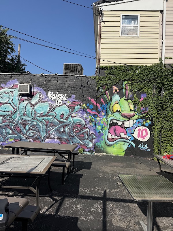3LP (3 little pigs chi) Bridgeport