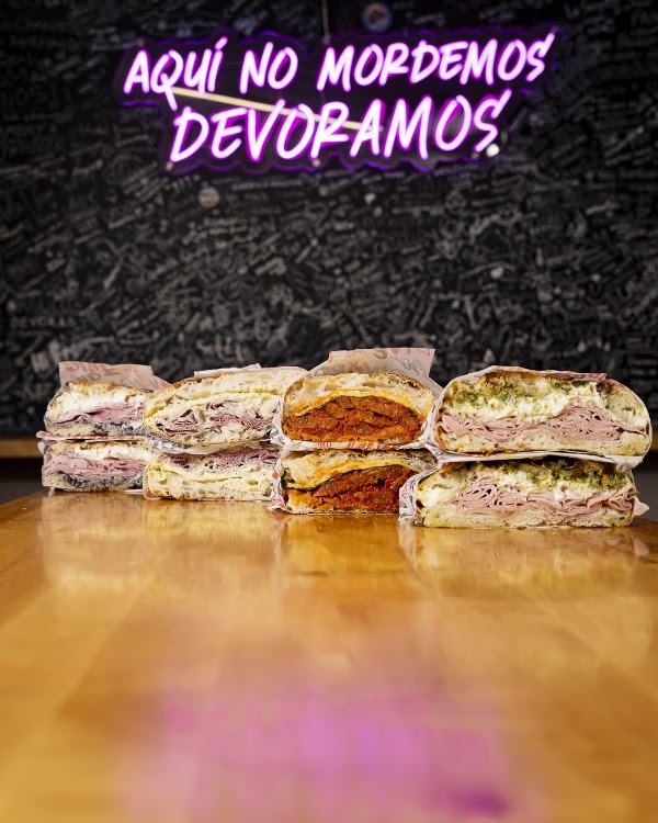 DIVORARE l Focaccia Madrid 5