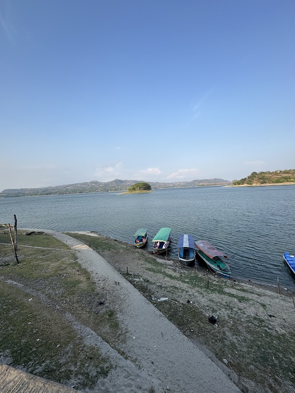 Lago suchitlan ,Suchitoto 2