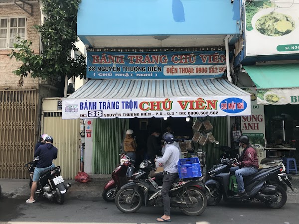 Bánh tráng trộn chú Viên