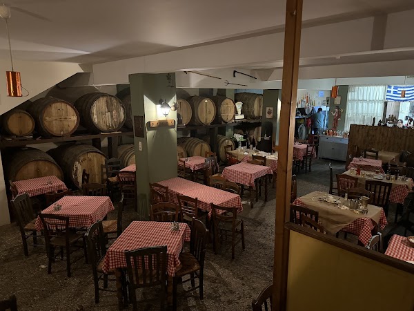 Marathonitis tavern 1