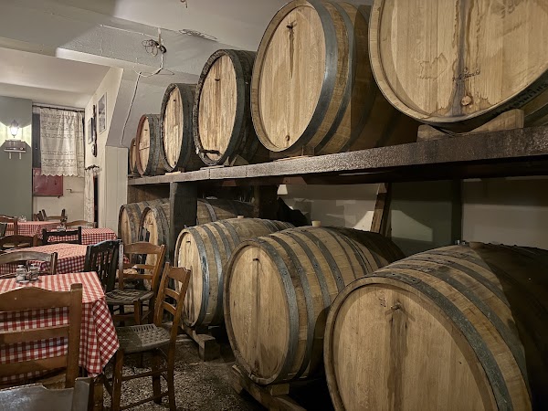 Marathonitis tavern 4