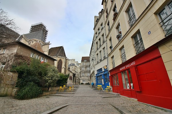 Rue des Barres