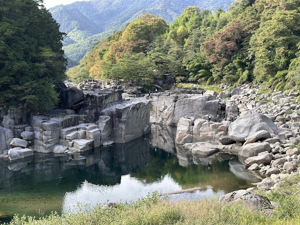 Nezame-no-toko Gorge 1