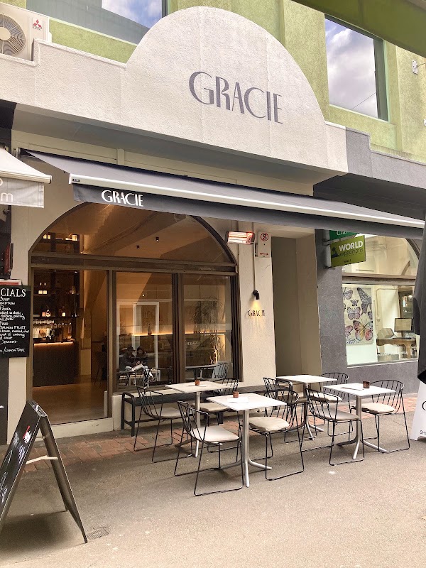 Gracie 3