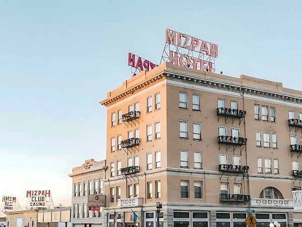 Mizpah Hotel