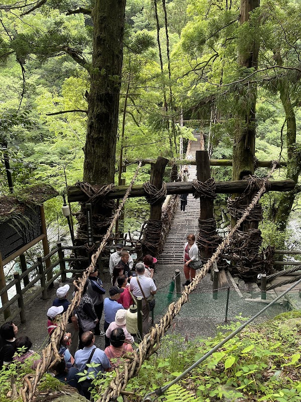 Biwa Waterfall 4