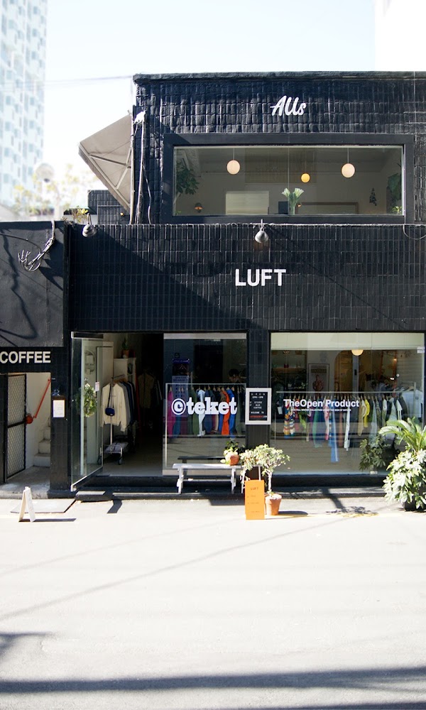 LUFT & Luft Mansion