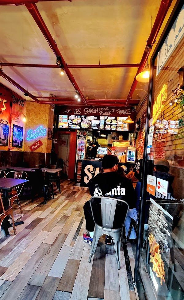 SAMY’S BBQ BURGER