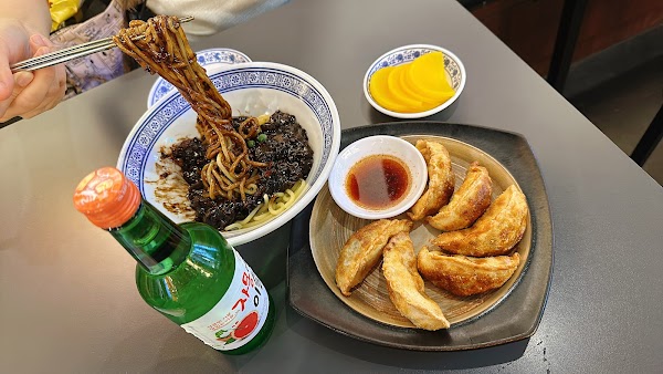 QQ Noodle House 5