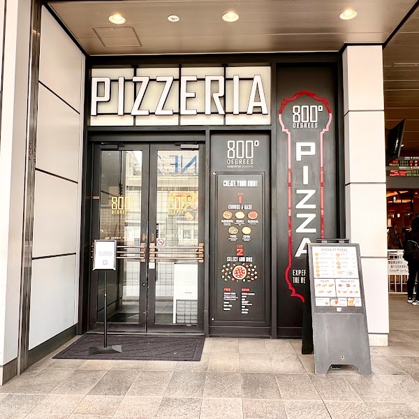 800 Degrees Neapolitan Pizzeria NEWoMan 3
