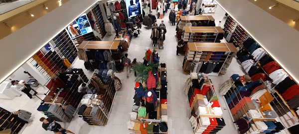 UNIQLO 4