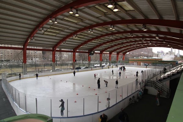 Riverbank State Park Roller skating
