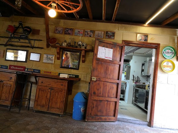 Scicluna Farmhouse 2