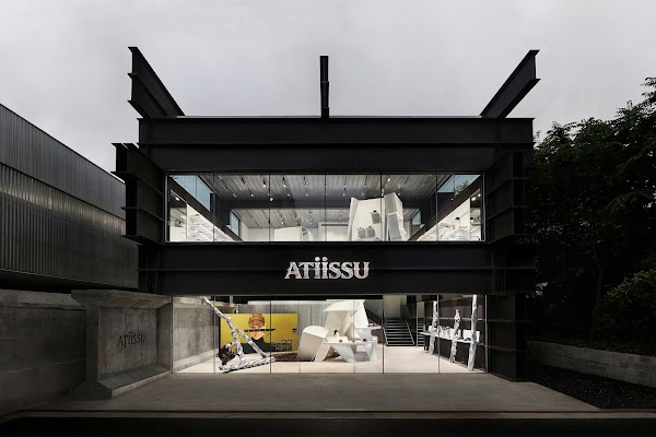 ATiiSSU DOSAN FLAGSHIP STORE
