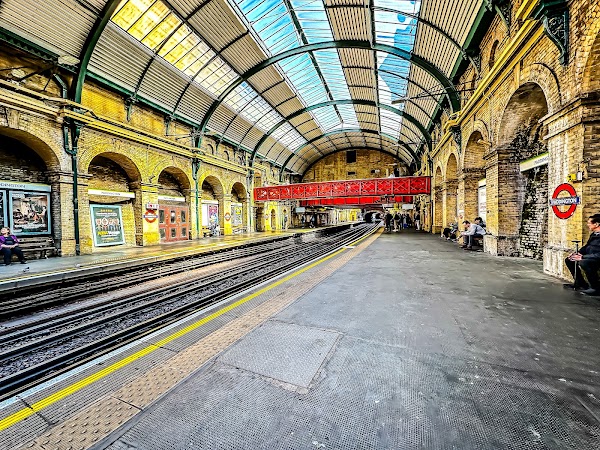 Paddington 4