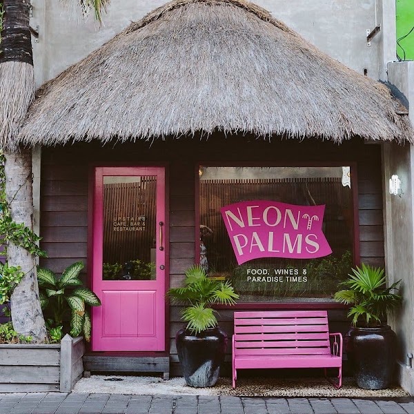 NEON PALMS 2