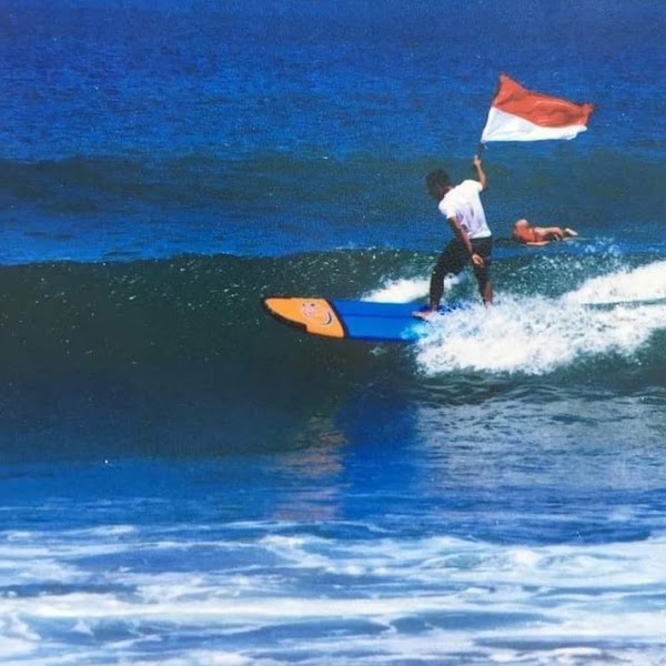 Surf Kuta Beach