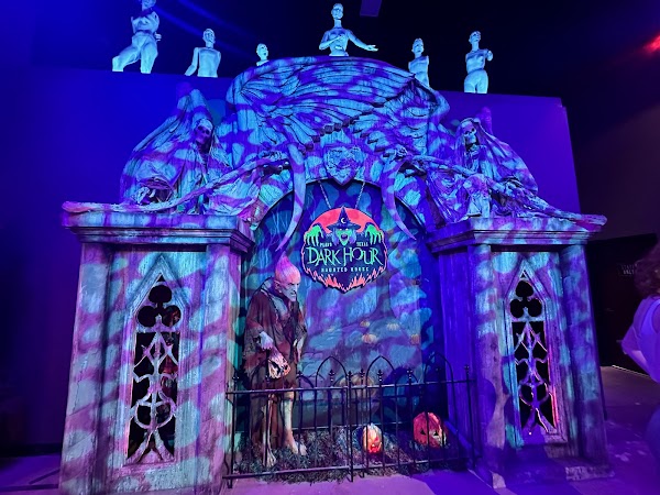 Dark Hour Haunted House 5