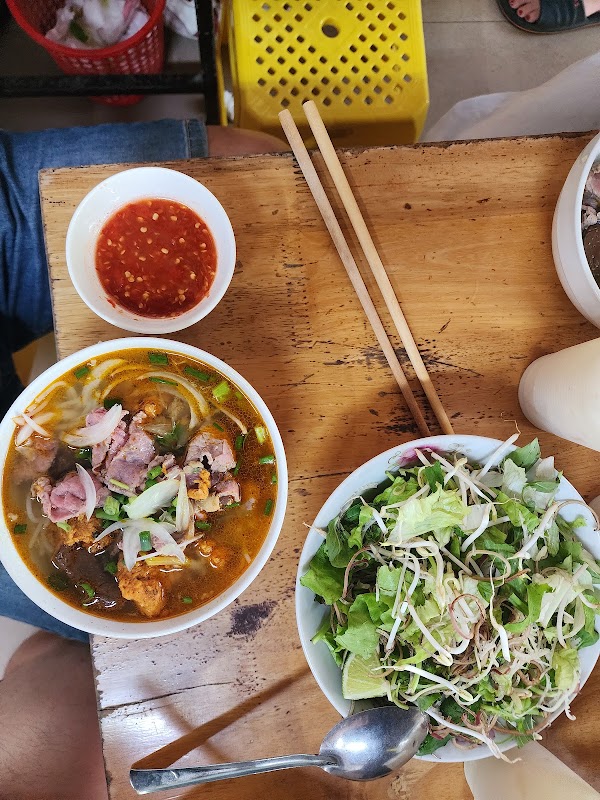 Bún bò mệ Kéo 4