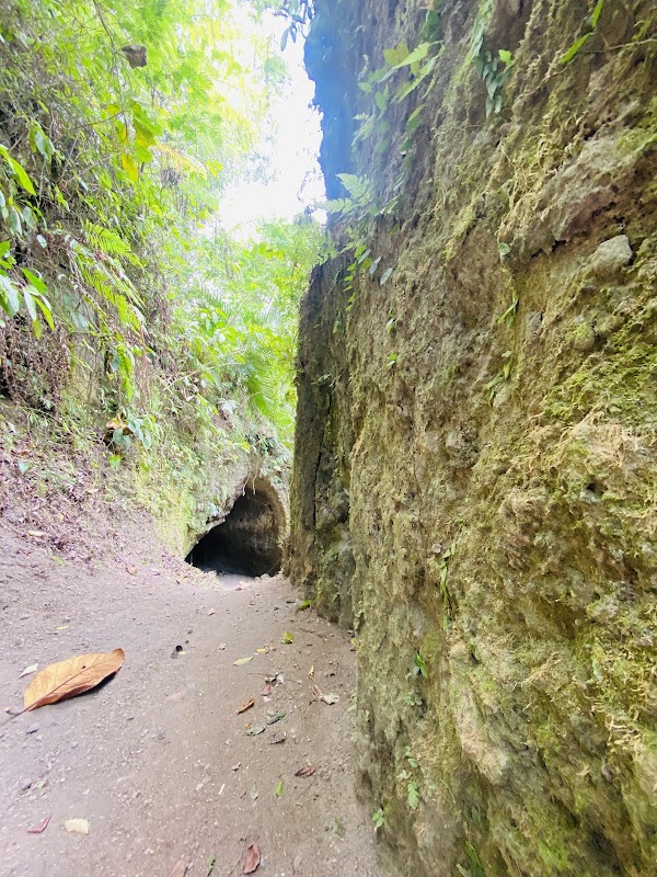 Muntig Petanu Cave 2