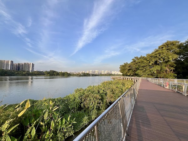 Lakeside Garden