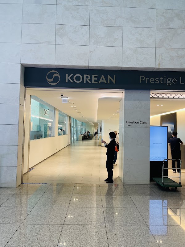 KAL Prestige Class Lounge (East) 2