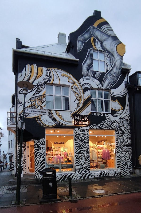 Mjúk Iceland