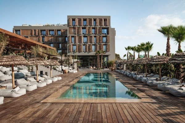 OKU IBIZA