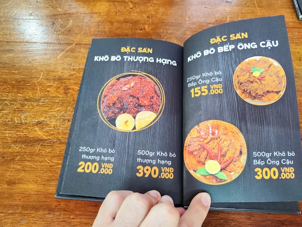 BẾP ÔNG CẬU | BÚN BÒ THỐ ĐÁ QUẬN 1 3