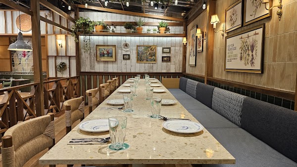 GINGER FARM kitchen at central wOrld