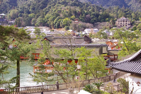 Toyokuni Shrine Five-Story Pagoda 5