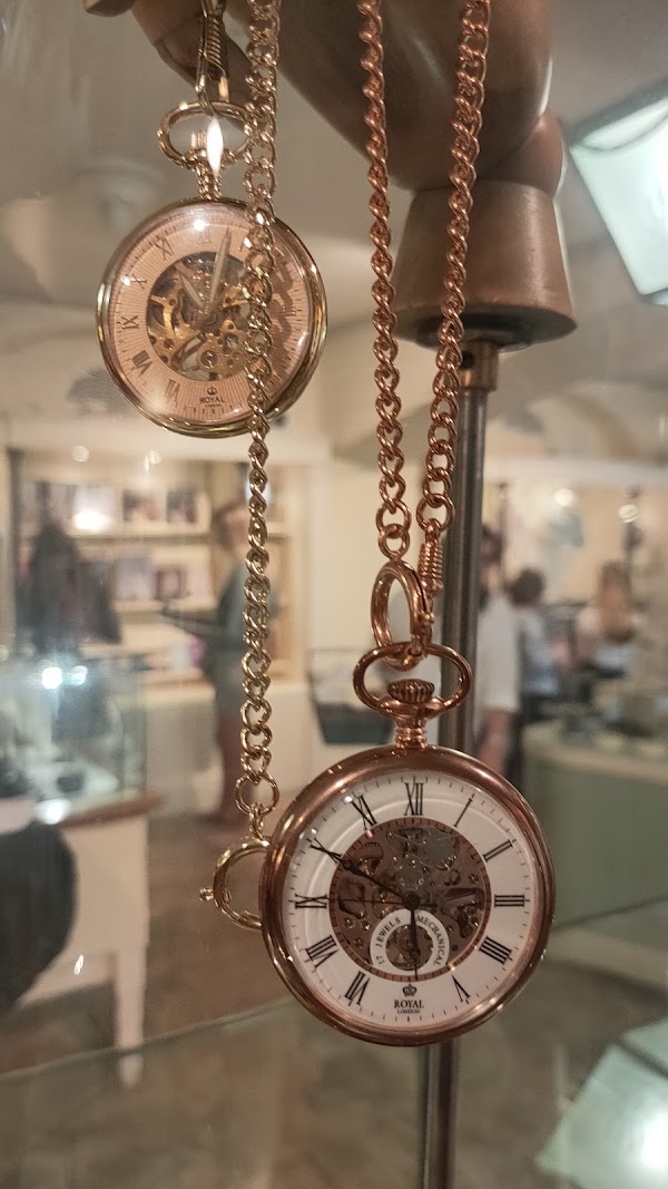 Kensington Palace Shop 3